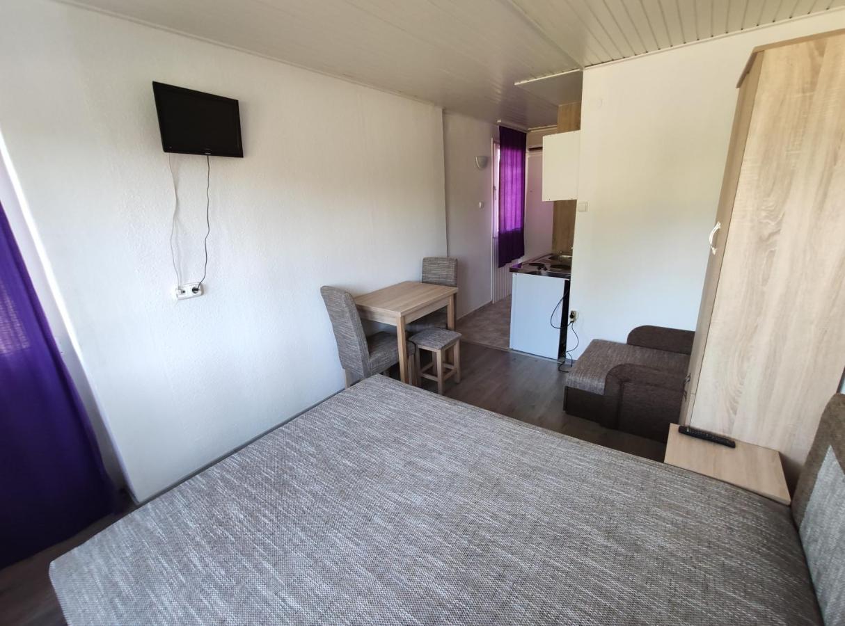 Ozone Apartman Siófok Buitenkant foto